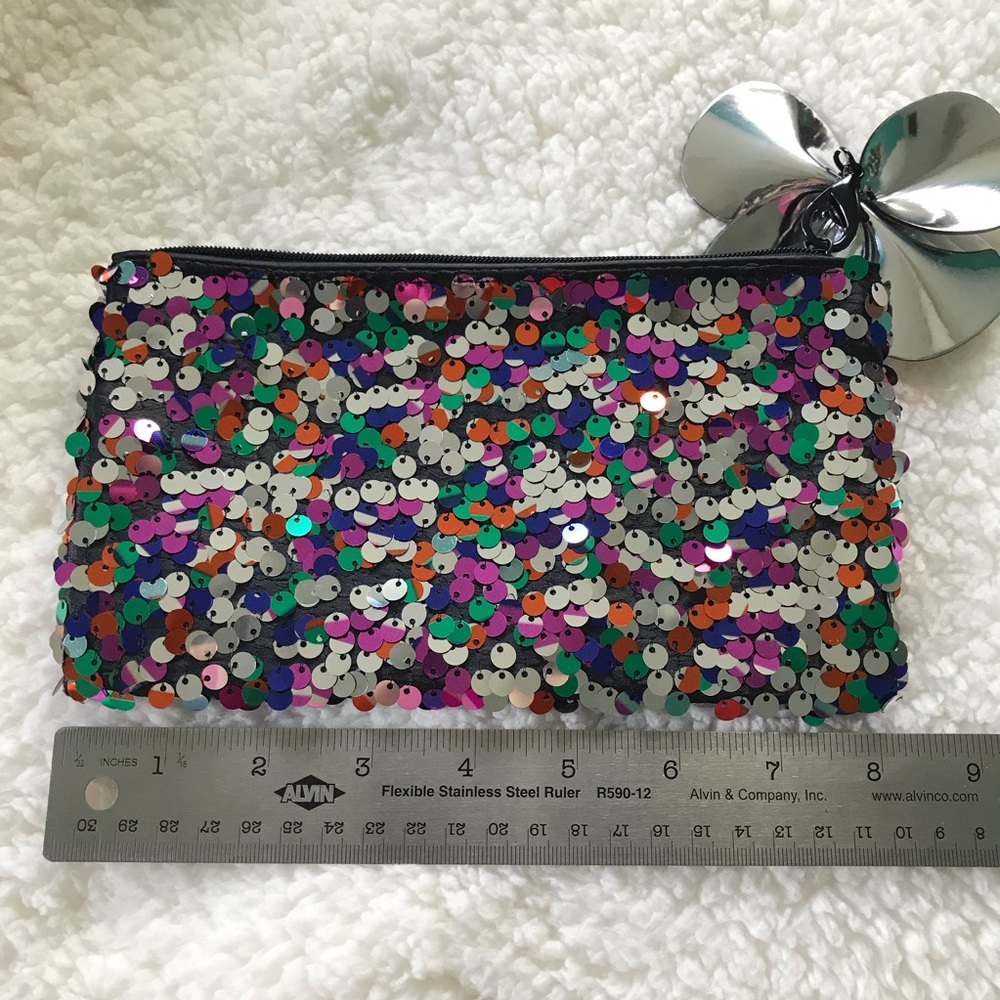 HP ✨ MAC Cosmetic Holiday Edition Sequin Makeup Bag - Shiny Pretty Things NWT - Picture 6 of 7